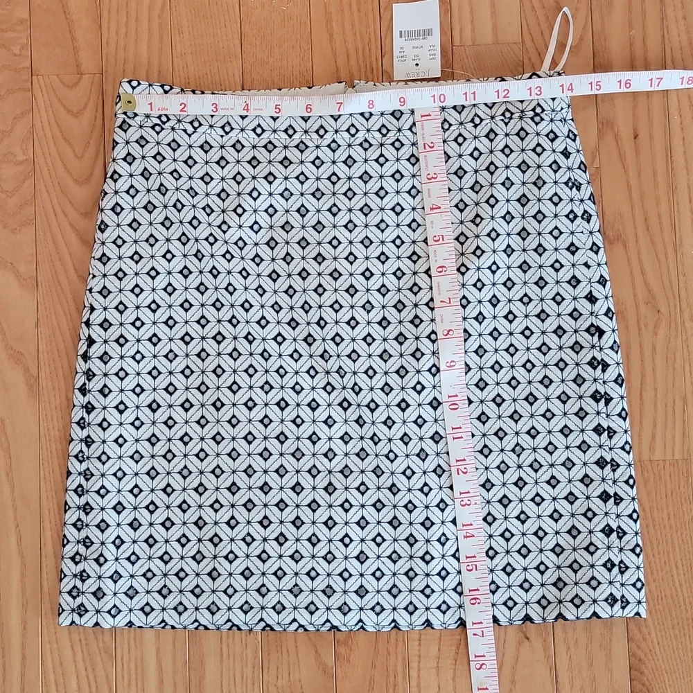 NWT, J.Crew Eyelet Skirt: Flattering! - Picture 8 of 13